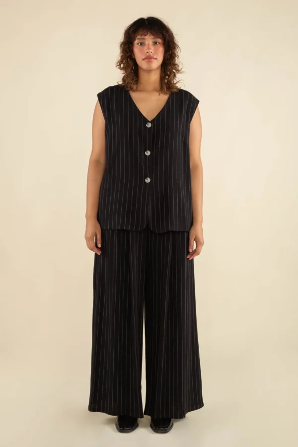Linen Onyx Set - Image 4